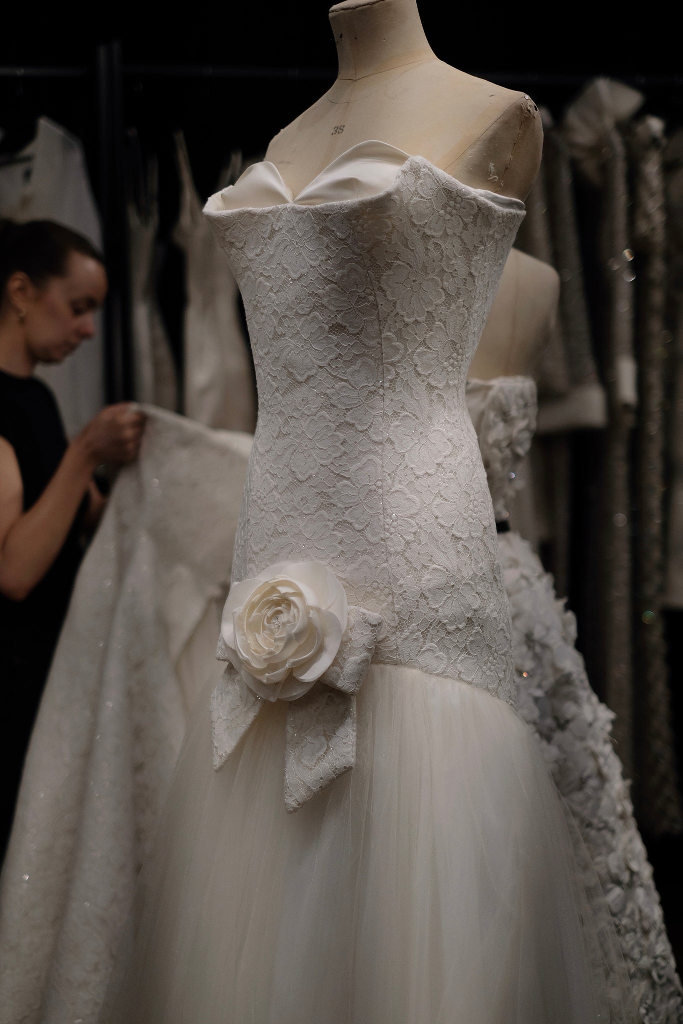 RICHARD QUINN - CORSETED FISHTAIL LACE GOWN