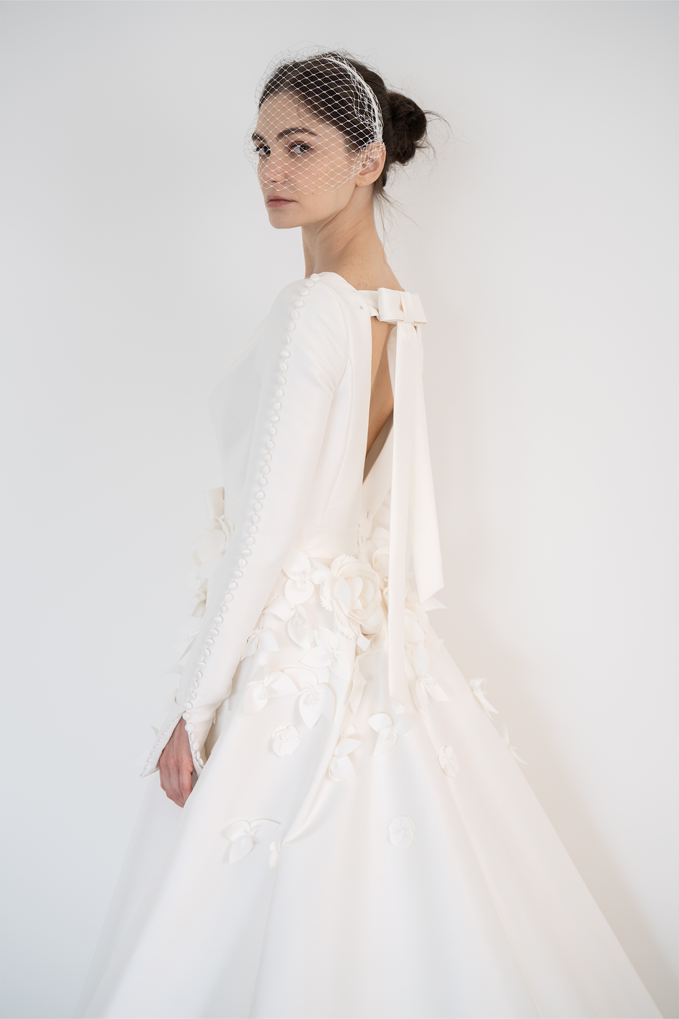VIKTOR & ROLF - GARDEN OF ROMANTIC A LINE GOWN VRM407F