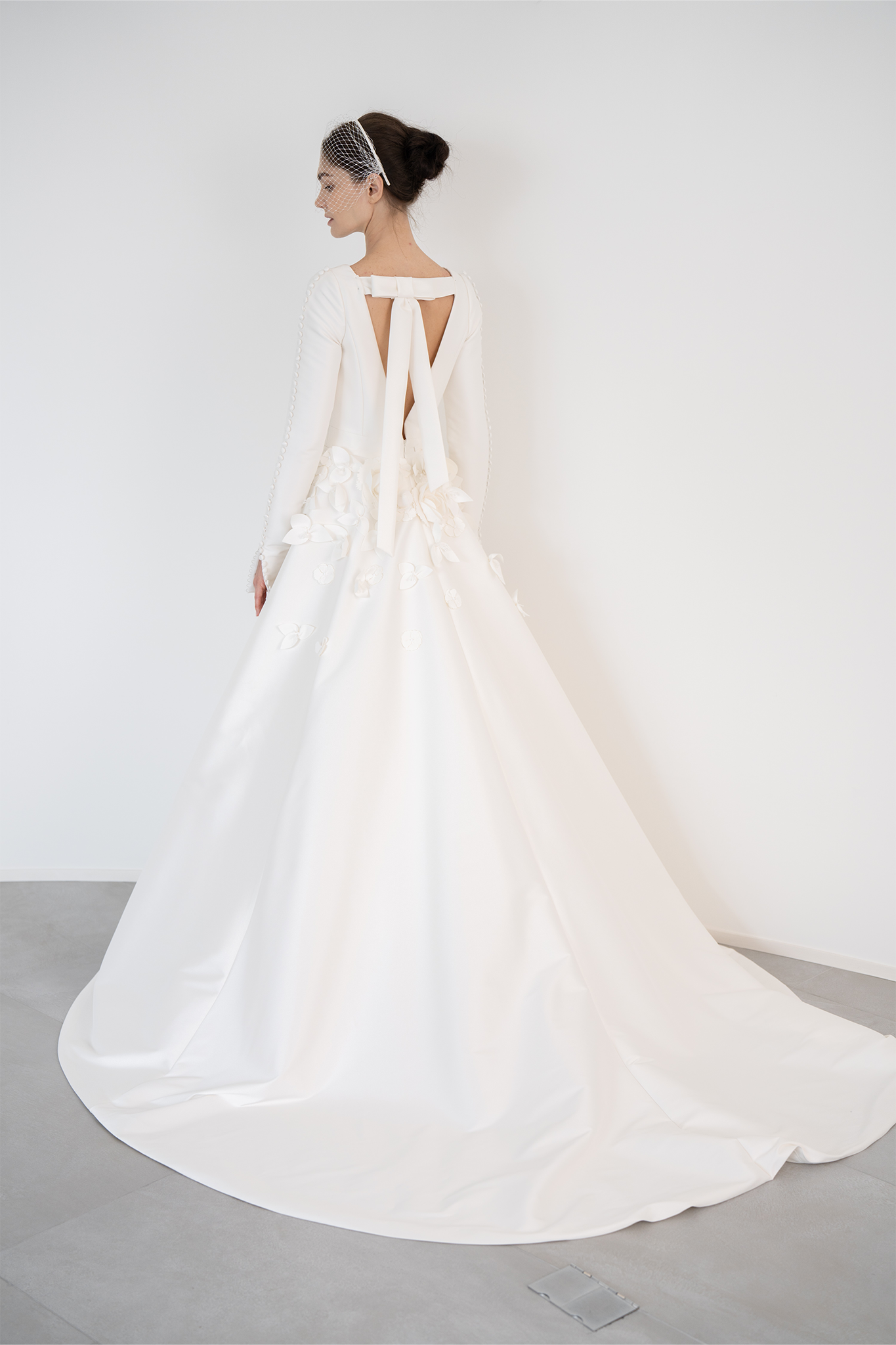 VIKTOR & ROLF - GARDEN OF ROMANTIC A LINE GOWN VRM407F