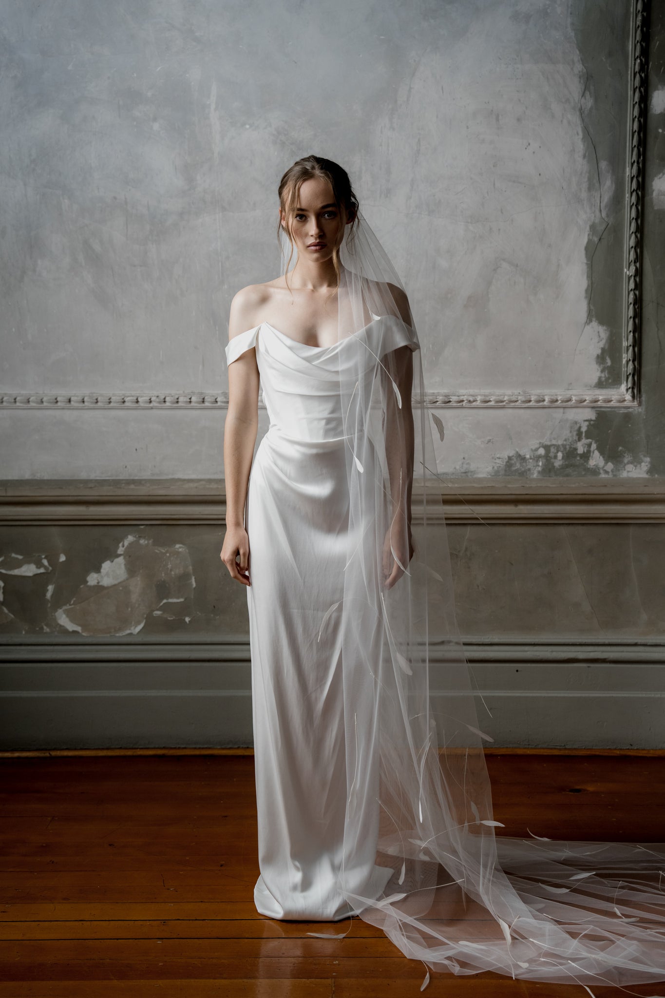 N16 - FEATHER VEIL NOUVEAU
