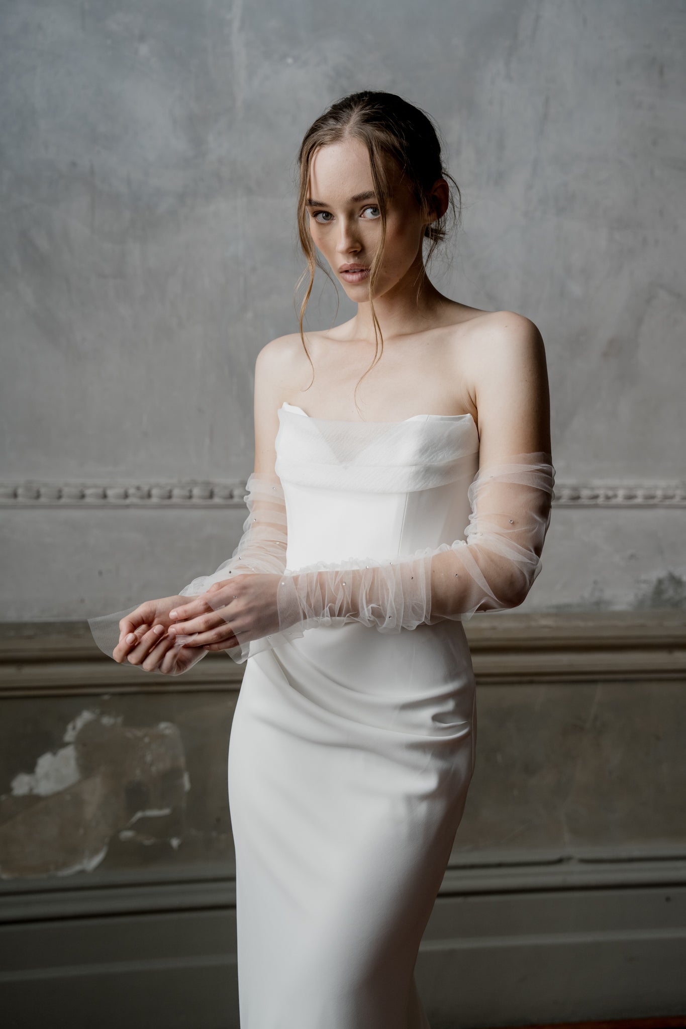 N21 - TULLE GLOVES WITH SPARKLES