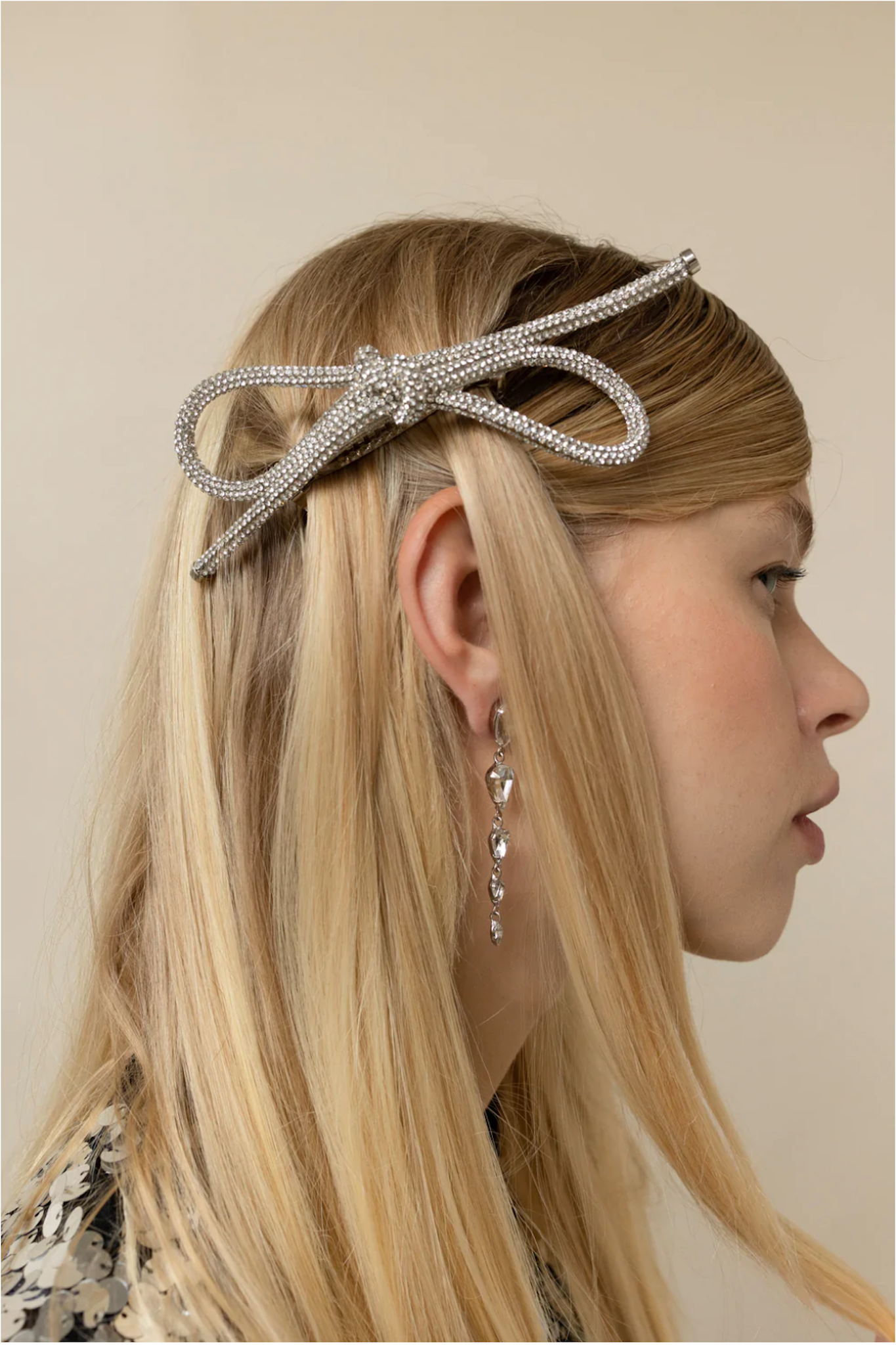 SASHA CRYSTAL BOW BARRETTE