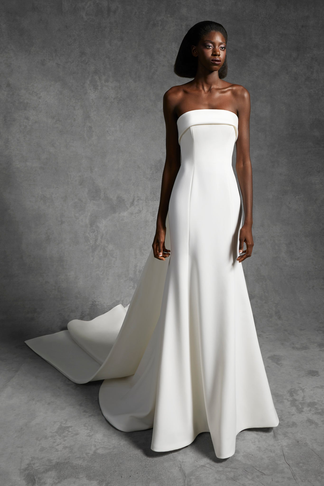 VIKTOR & ROLF - SOPHISTICATED MERMAID WITH BACK BOW VRM347